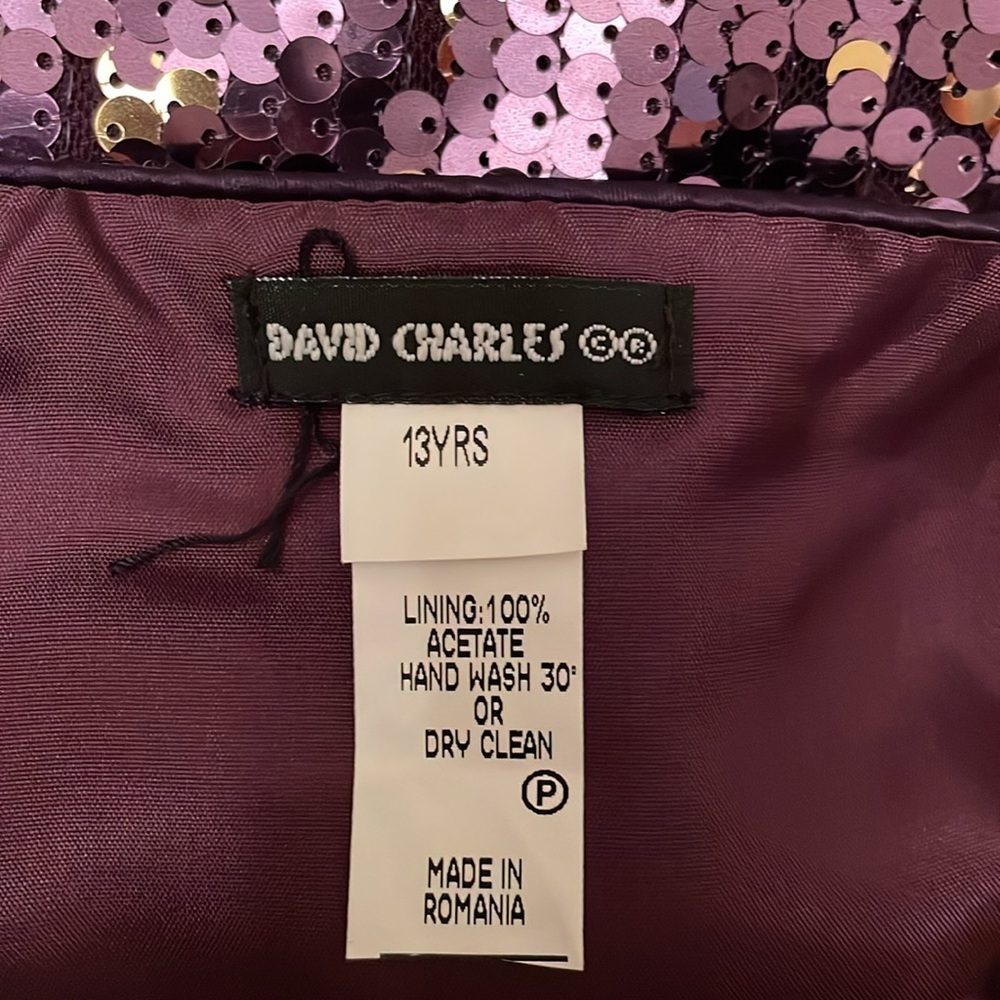 NWOT DAVID CHARLES girls 
size 13 year old 
Sequins gold and purple 🥰🤩